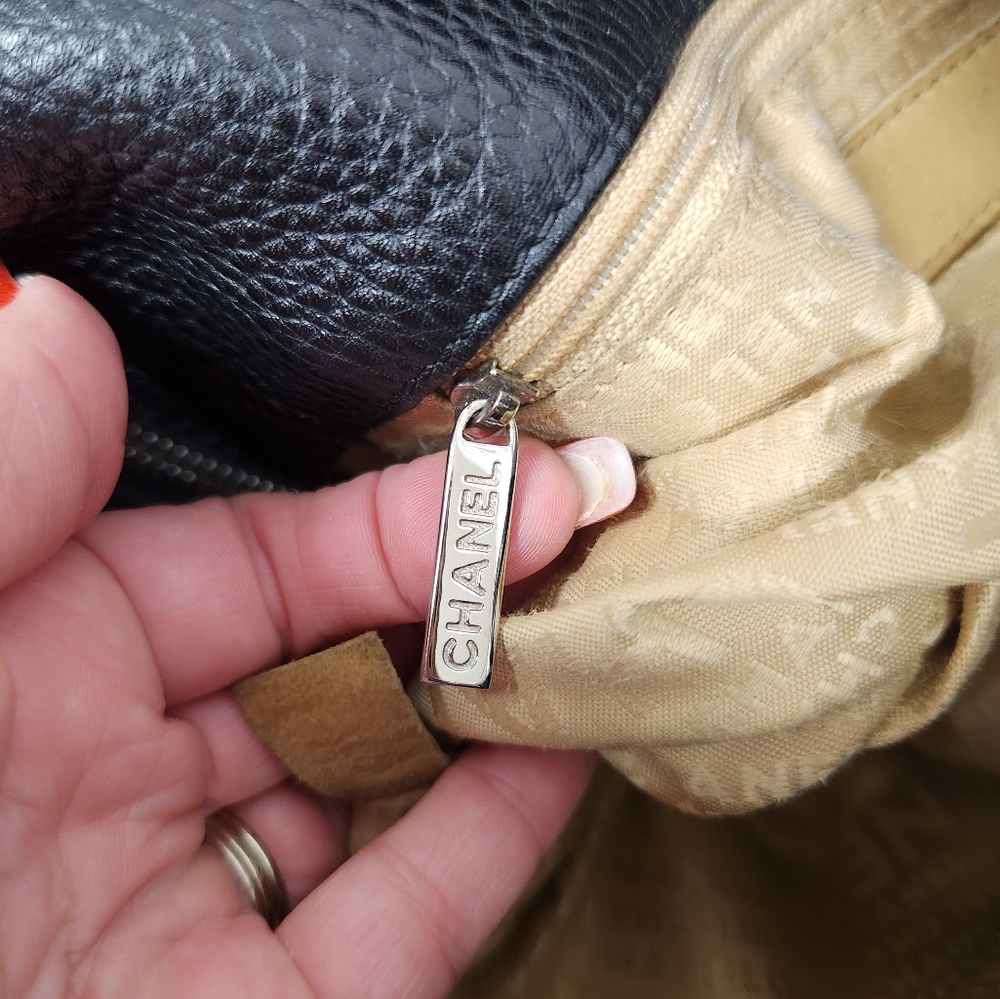 Chanel Bag - Picture 16 of 16